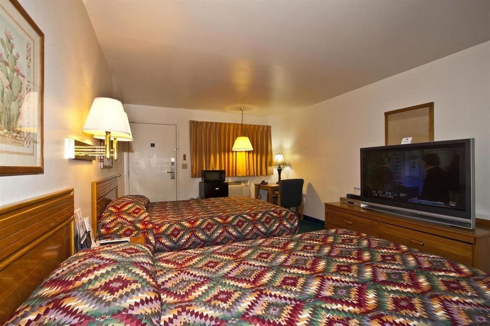 Americas Best Value Inn Needles Exteriér fotografie