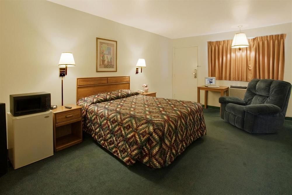 Americas Best Value Inn Needles Exteriér fotografie