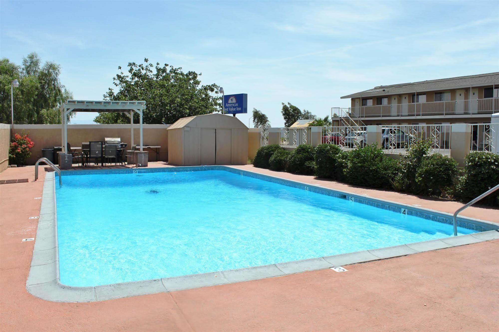 Americas Best Value Inn Needles Exteriér fotografie
