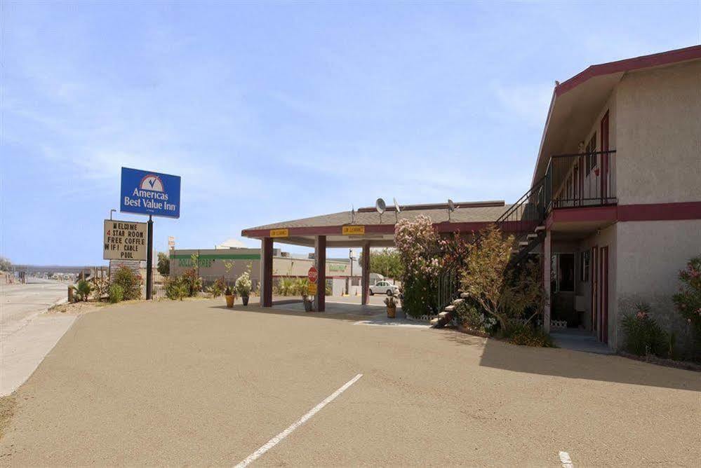 Americas Best Value Inn Needles Exteriér fotografie